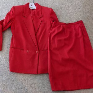 LAUREN ALEXANDRIA Red Dress/Suit, Skirt/Jacket, Polyester-Rayon, lined Size 10